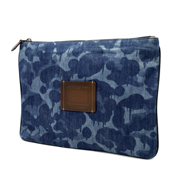 送料無料 美品 COACH コーチ メンズ クラッチバッグ マルチファンクショナル ポーチ ウィズ ワイルド ビースト 66806 ブルーカモフラージュ