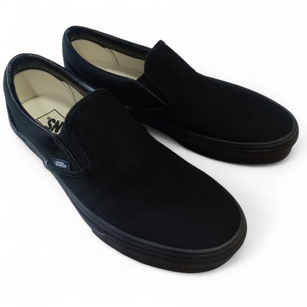 即決★未使用 VANS バンズ クラシック スリッポン CLASSIC SLIP-ON オールブラック US9 27cm 黒【送料無料】