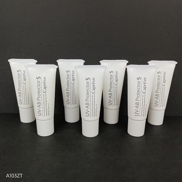★送料無料 未使用 Capreve カプレーブ UV-AB プロテクター S 日焼け止めクリーム 顔 からだ用 18g 7本セット SPF32 PA+++ UVケア 化粧下地