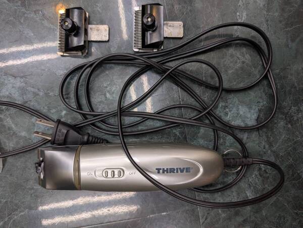 【送料無料】中古 スライヴ THRIVE バリカン MODEL-505 フェード 刈上げ 理容 美容 坊主 (0.1mm刃×2個付)