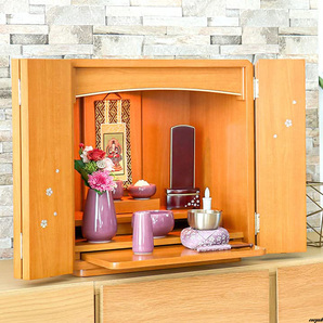 【コンパクトサイズで置き場所を選ばない、ミニ仏壇】 手元供養 幅41cm 家具調仏壇 ダウンライト付き 螺鈿細工 ナチュラル