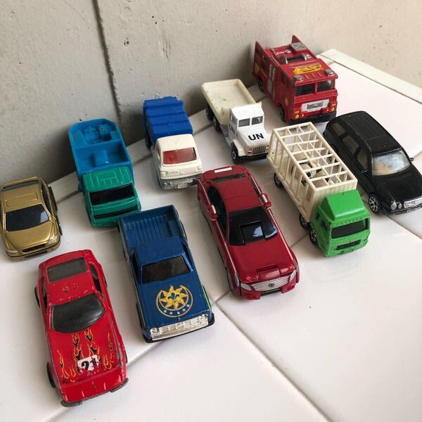 【即決/送料無料】 ミニカー10個アソートセットまとめ売り 中古 TOMIKA トミカ 目黒区清掃車 動物運搬車 VOLVO