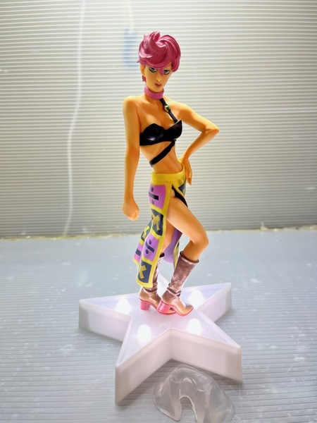 ジョジョの奇妙な冒険 黄金の風 MAFIArte7 トリッシュ・ウナ A 通常カラー フィギュア ブラッシュアップ&LED発光台座カスタム