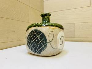 美濃焼 織部 早蕨窯 徳利【佐藤和次】酒器 (師:林孝太郎) をりべ オリベ|サイズ:11×13cm