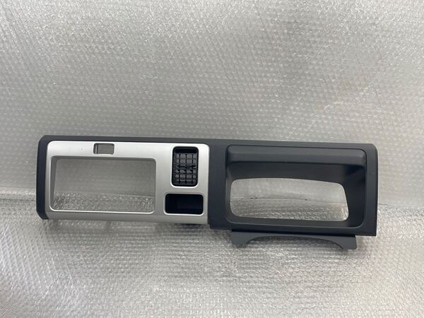 【送料込み】ダイハツ S510P S500P ハイゼットトラック 純正 オーディオパネル センターパネル インパネ 55404-B5060