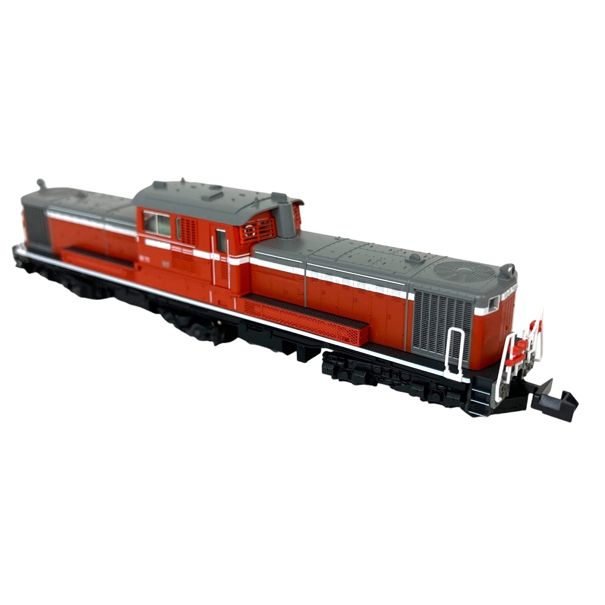 DD51 500番台 中期 耐寒形（3灯形）が入線しました。KATO 7008-8