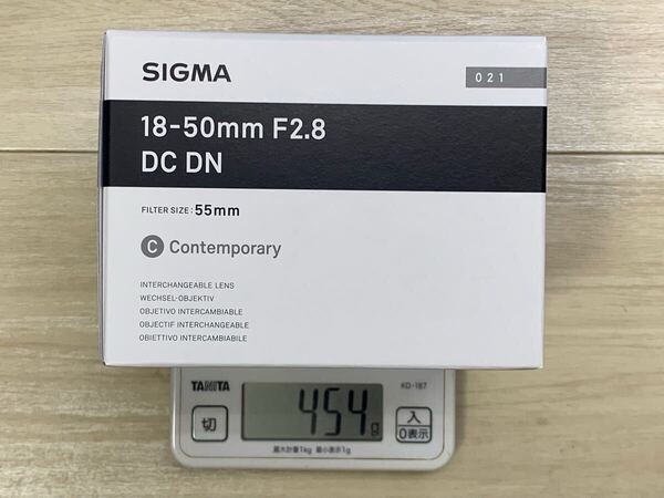 《新品未使用品》SIGMA 18-50mm F2.8 DC DN ソニーE用 シグマ SONY
