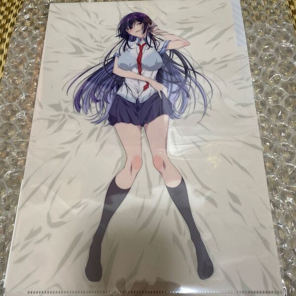 履いてください、鷹峰さん めくると別の絵柄になる A4クリアファイル ゲーマーズ ポップアップストア