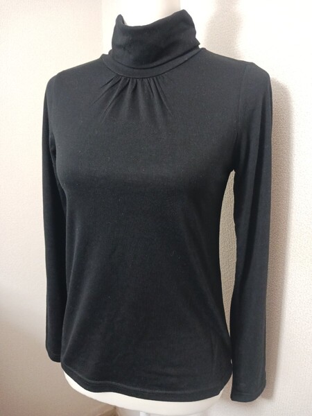 美品 タートルネックTシャツ 長袖 黒 Mサイズ