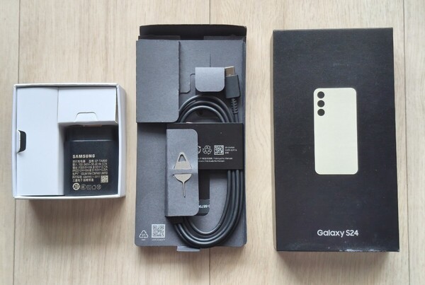 【極美品】Galaxy S24 8GB/256GB 中国版 SIMフリー