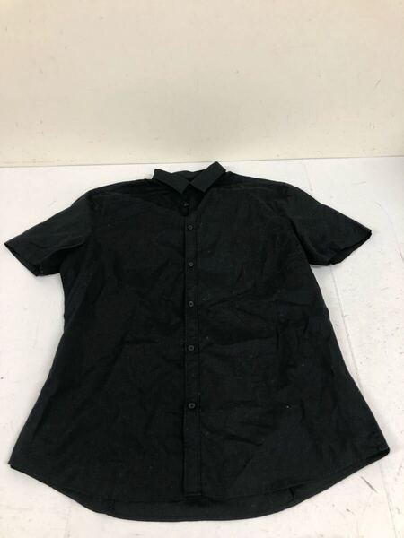 送料無料★H&M エイチアンドエム★半袖シャツ トップス★ブラック 黒★メンズ Lサイズ#70617sNj10