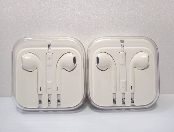 未使用 2個セット 送料無料 3.5mmジャック apple 純正 イヤホン 3.5mmジャック端子 有線 iphone付属品 Ear pods 正規