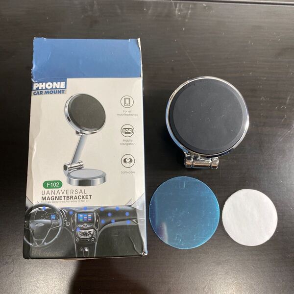 2300249☆ 車載ホルダー マグネット 超強磁力 角度調節可能 カーホルダー スマホホルダー 折りたたみ式 合金製 片手操作 スマホスタンド