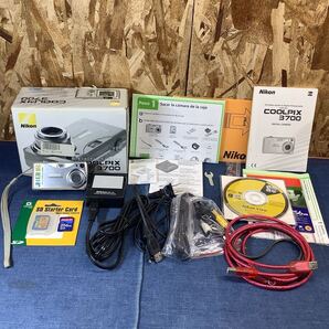 送料無料【Sね4543】ニコン NIKON COOLPIX S3700 シルバー デジカメ