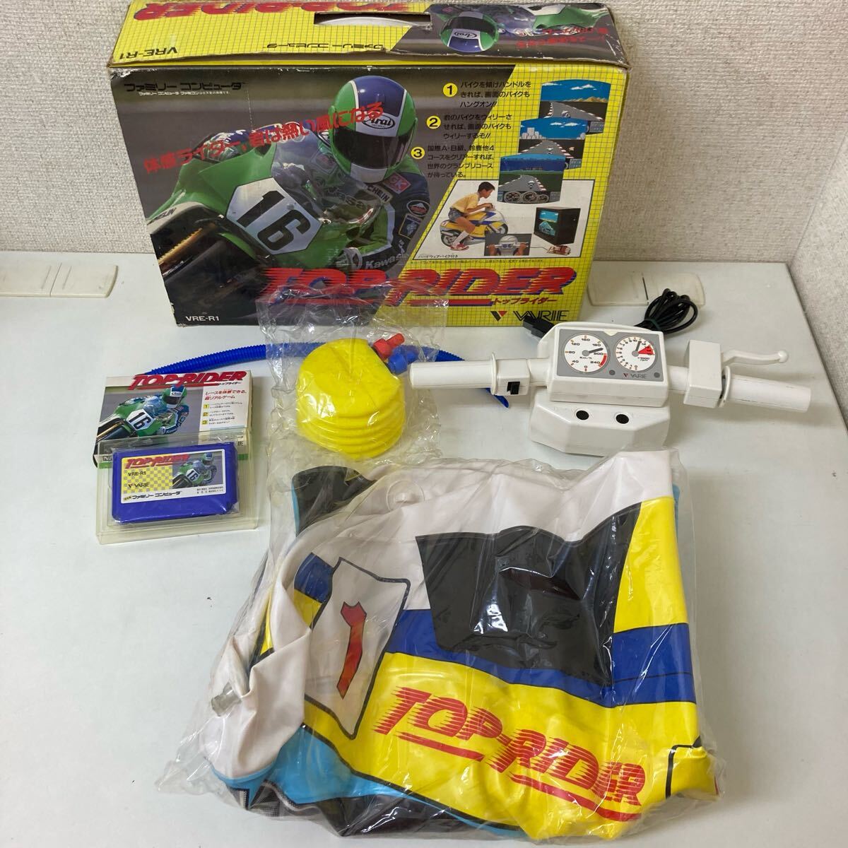 Yahoo!オークション -「ファミコン トップライダー」の落札相場
