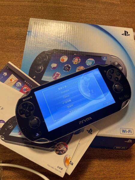 送料込み ソフト付き PSVITA SONY PCH-1000 ZA01 本体 初期化済み 動作確認ok 閃の軌跡 イース ペルソナ サガ