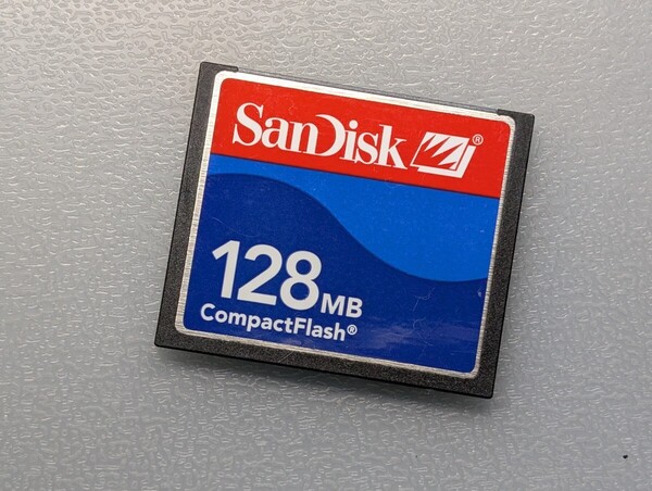 SanDisk CompactFlash 128MB CFカード ケース付き サンディスク コンパクトフラッシュ メモリーカード 動作確認済み