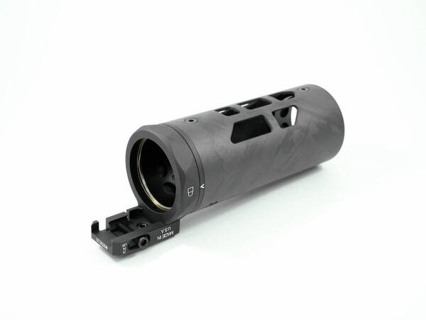 Modtacタイプ M-RAC Suppressor Shield 5.5 実物カーボンファイバー使用 トップレイル仕様
