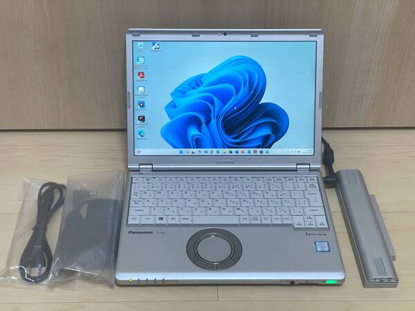 ★良品!Win11=24H2最新!新品SSD256GB=爆速動作!Core i5!RAM8GB!Office2016搭載キー付=最新!BT付!CF-SZ6RDYVS!累積使用時間1410時間