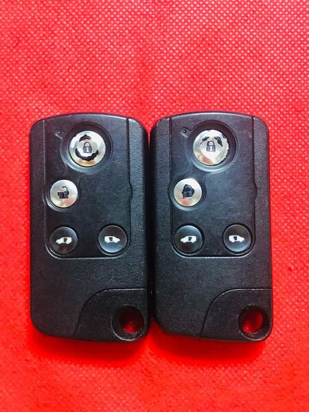 送料込 HONDA ホンダ純正 RK1 RK2 RK5 RK6 RK系 ステップワゴン 72147-SZW-J71 (4ボタン )スマートキー キーレス リモコン 鍵 (670)
