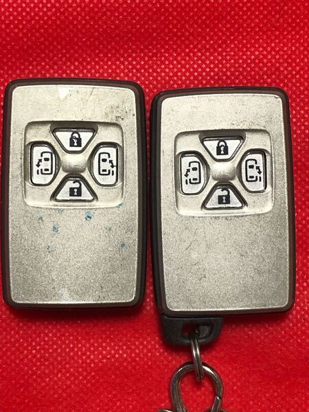 TOYOTA トヨタ純正 ノア ヴォクシー アルファード ヴェルファイア 271451-0500 4ボタン スマートキー キーレス リモコン 2セット鍵 (703)