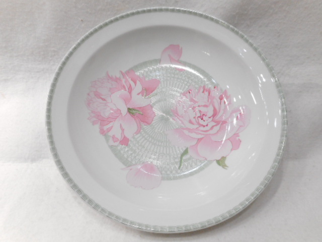 HERMESエルメス ピヴォワンヌPIVOINES ROSES 中皿　プレート HERMESエルメス ピヴォワンヌPIVOINES ROSES 中皿 プレート