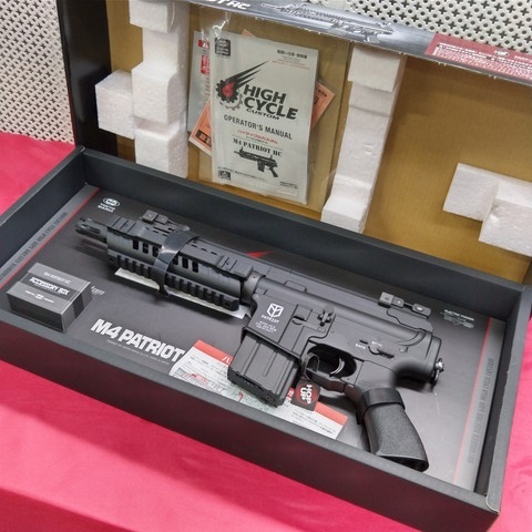 M4 しゃ カスタム 中古品 サバゲー 電動ガン リポバッテリー