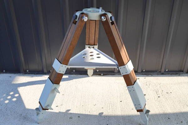 タカハシ 木製三脚 (FC―76型)