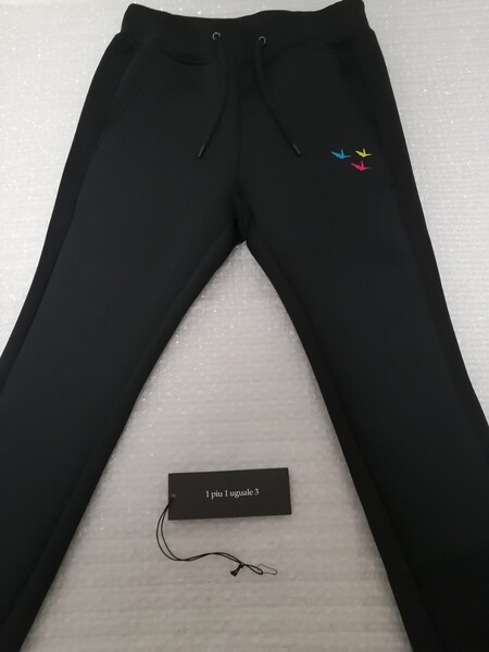 1piu1uguale3 SPORT ウノピュウノウグァーレトレ パンツ チノパン リブパンツ ジョガーパンツ ジャージー サイズ3 ブラック 黒