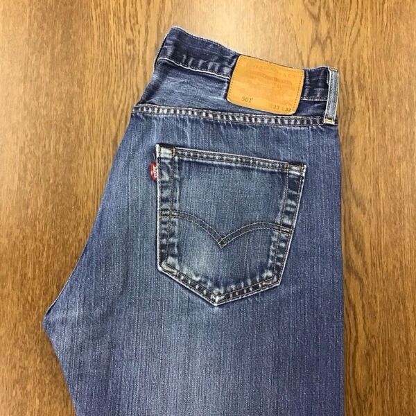 【GF097】Levi's 501 W33 L32 定番ストレート 色落ち加工 ジーンズ ジーパン デニムパンツ メンズブランド古着 リーバイス501 送料無料