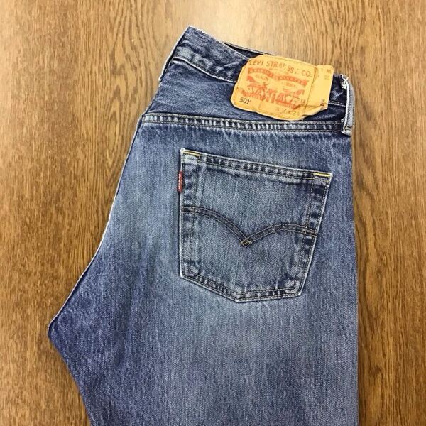 【GF099】Levi's 501 W30 L34 定番ストレート 色落ち加工 ジーンズ ジーパン デニムパンツ メンズブランド古着 リーバイス501 送料無料