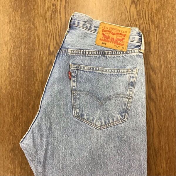 【GF109】Levi's 501 W32 L30 定番ストレート ジーンズ ジーパン デニムパンツ メンズブランド古着 リーバイス501 送料無料