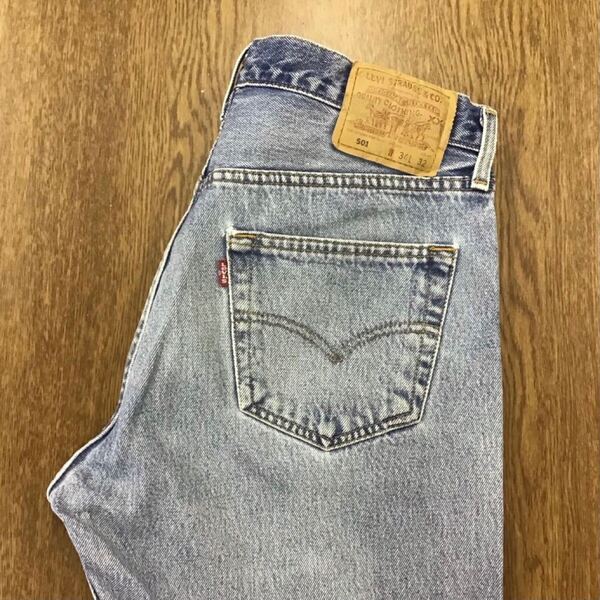 【GF113】Levi's 501 W34 L32 定番ストレート ジーンズ ジーパン デニムパンツ メンズブランド古着 リーバイス501 送料無料