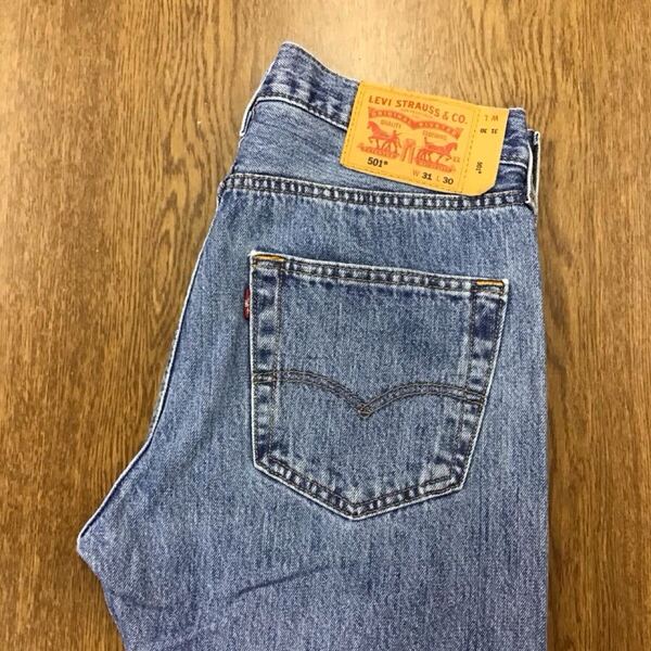 【GF116】Levi's 501 W31 L30 定番ストレート ジーンズ ジーパン デニムパンツ メンズブランド古着 リーバイス501 送料無料
