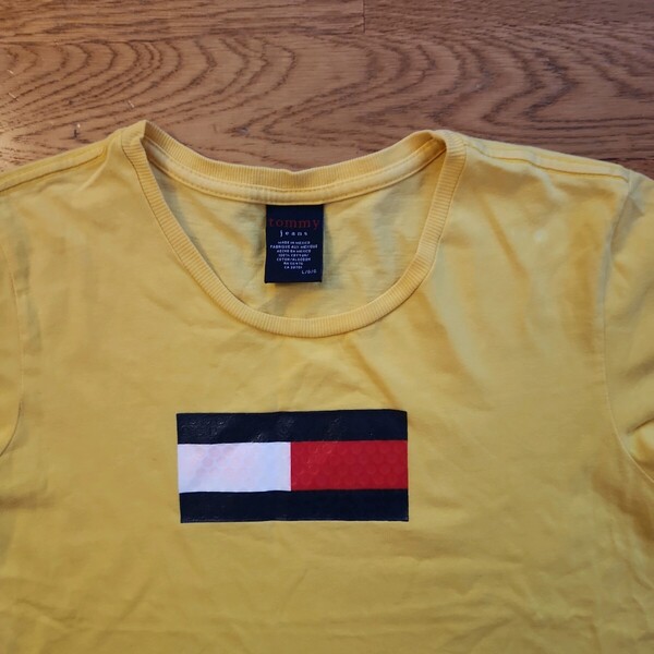 正規品TOMMY JEANSトミージーンズ★TOMMY HILFIGERトミーヒルフィガー半袖TシャツレディースM~Lイエロー黄色