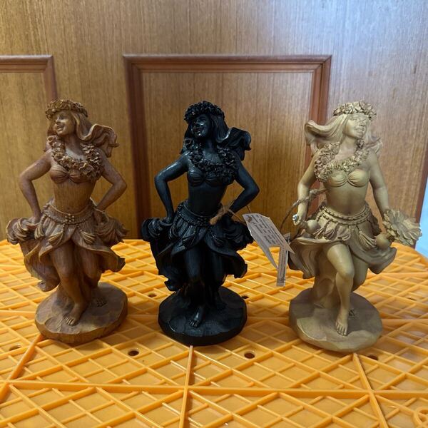 フラガール フラダンス ハワイ 木彫り人形 彫刻 3体 インテリア オブジェ 置物
