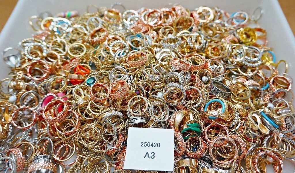 素敵な 2025年最新】Yahoo!オークション -アクセサリー kgの まとめて アクセサリー