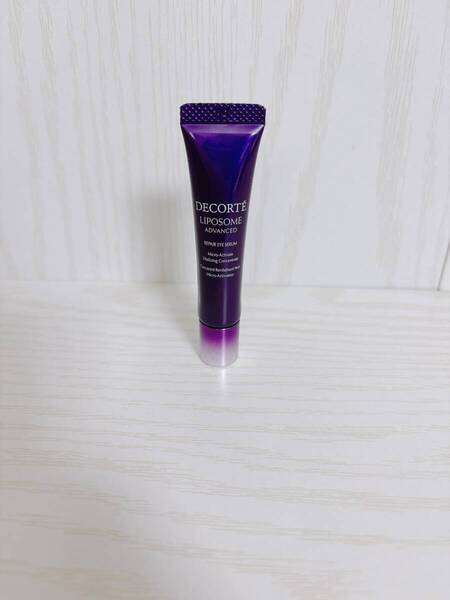 コスメデコルテ リポソーム アドバンスト リペアアイセラム (目もと用美容液) 8mL