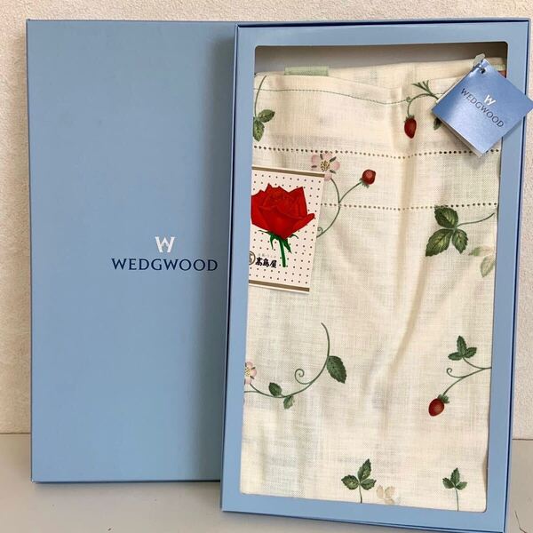 未使用 WEDGWOOD ウェッジウッド エプロン ドレスエプロン ワイルドストロベリー柄 撥水加工 綿100% 日本製 前掛け 【箱無し送料無料】