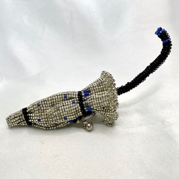 ビーズ織 ブローチ 傘 アンブレラ デザイン ビーズ ヴィンテージ アンティーク アクセサリー 約17.7g 大きめ 装飾品