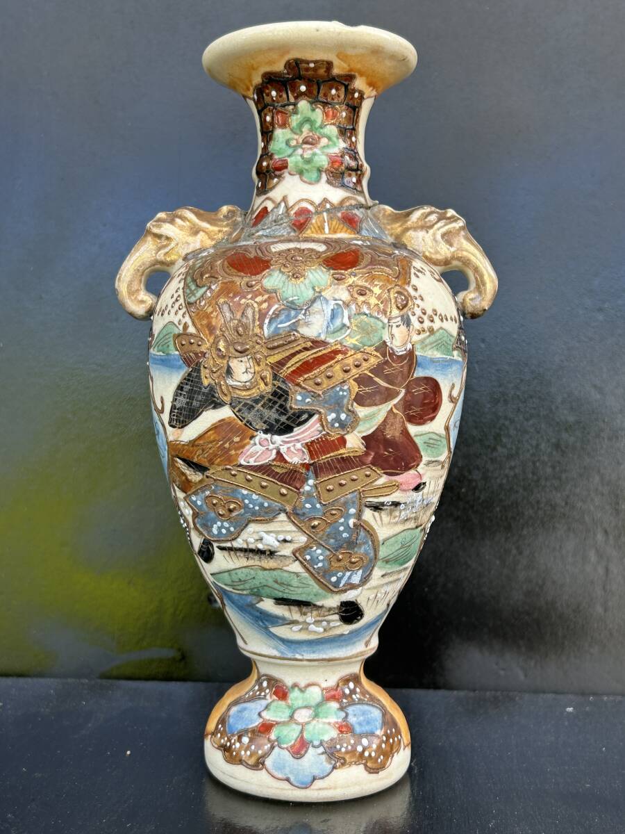 2107 明治時代 名工【寿山造】 薩摩焼 金彩色絵花蝶文 花瓶 時代物 Yahoo!オークション -「明治」(薩摩) (日本の陶磁)の落札相場