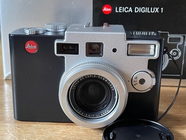 Leica ライカ DIGILUX 1 デジタルカメラ シルバー 稀少 新品同様 ほぼ未使用 世界限定1000台