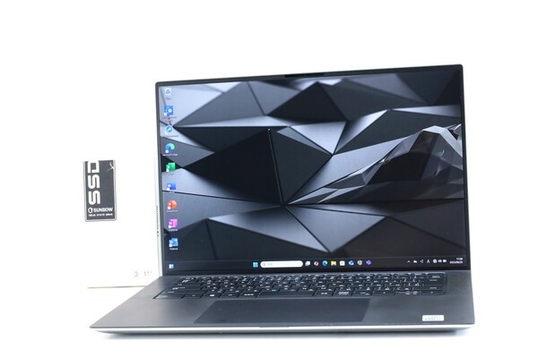 究極 クリエイター DELL Precision 5550 Workstation 10世代 i7 10750H 16GB(NVMe SSD512GB)Quadro T1000 ノードパソコン windows11 16201F