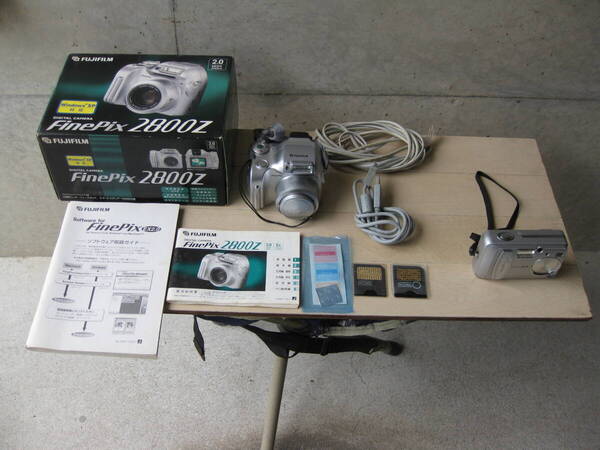 FUJIFILM フジフィルム デジタルカメラfinepix2800Z、A310ジャンク中古