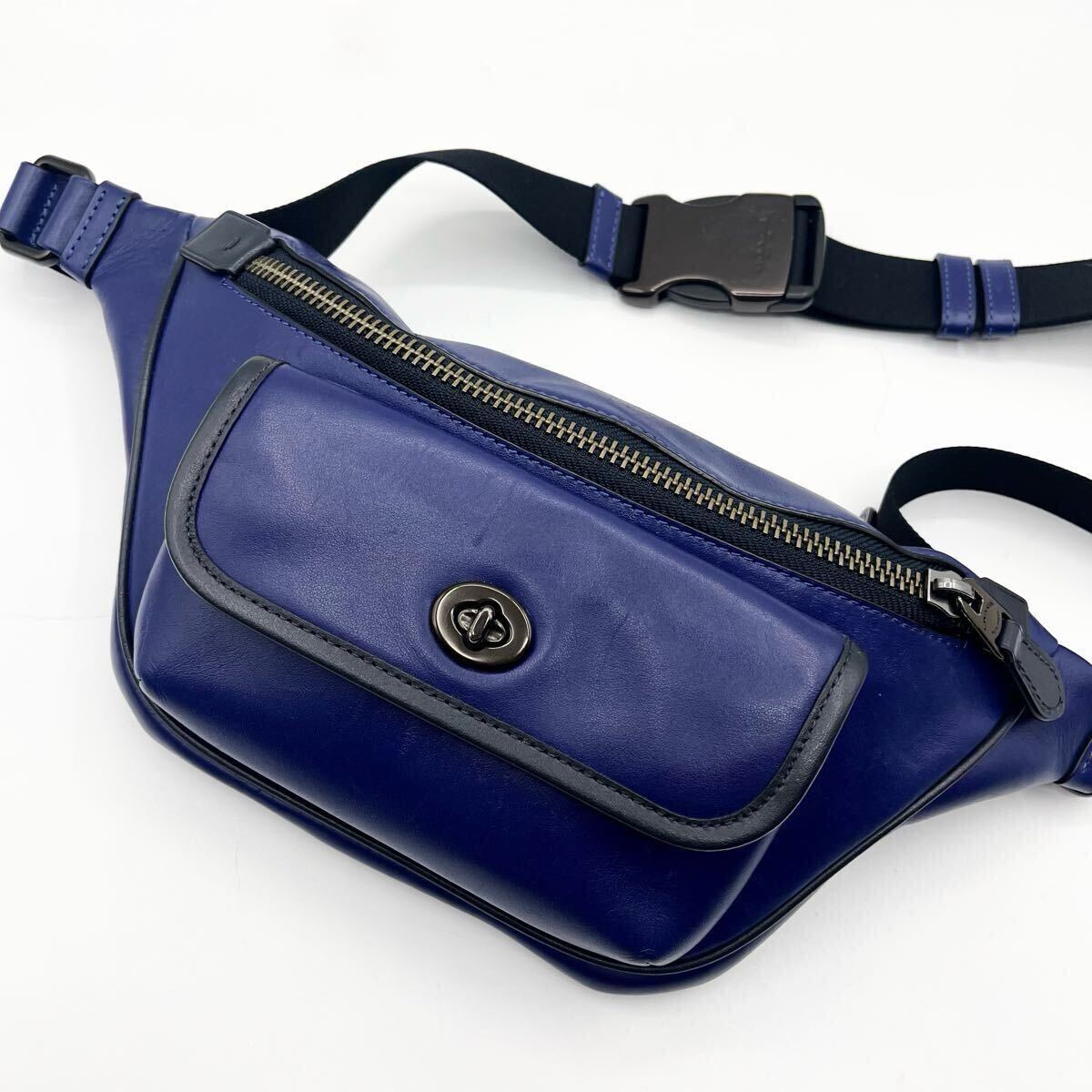 COACH - 希少 コーチ ボディバッグ デニム ロゴ型押し ネイビー