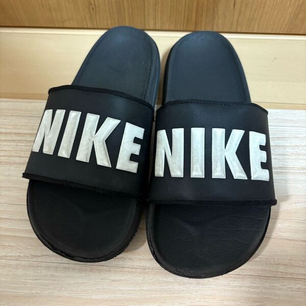 送料無料★NIKE ナイキ オフコートスライド 24cm相当 ブラック 1