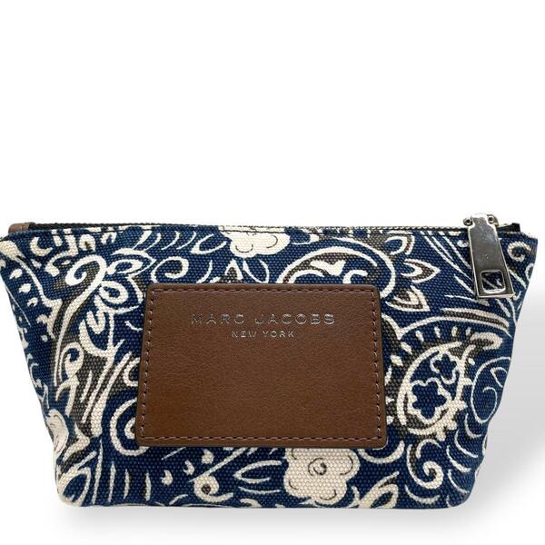 極美品 MARC JACOBS マークジェイコブス ポーチ マルチケース