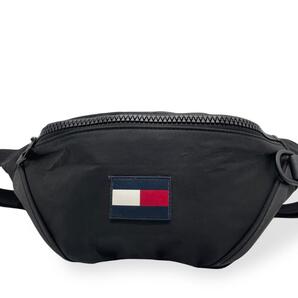 美品 TOMMY HILFIGER ボディバッグ ウェストバッグ ブラック