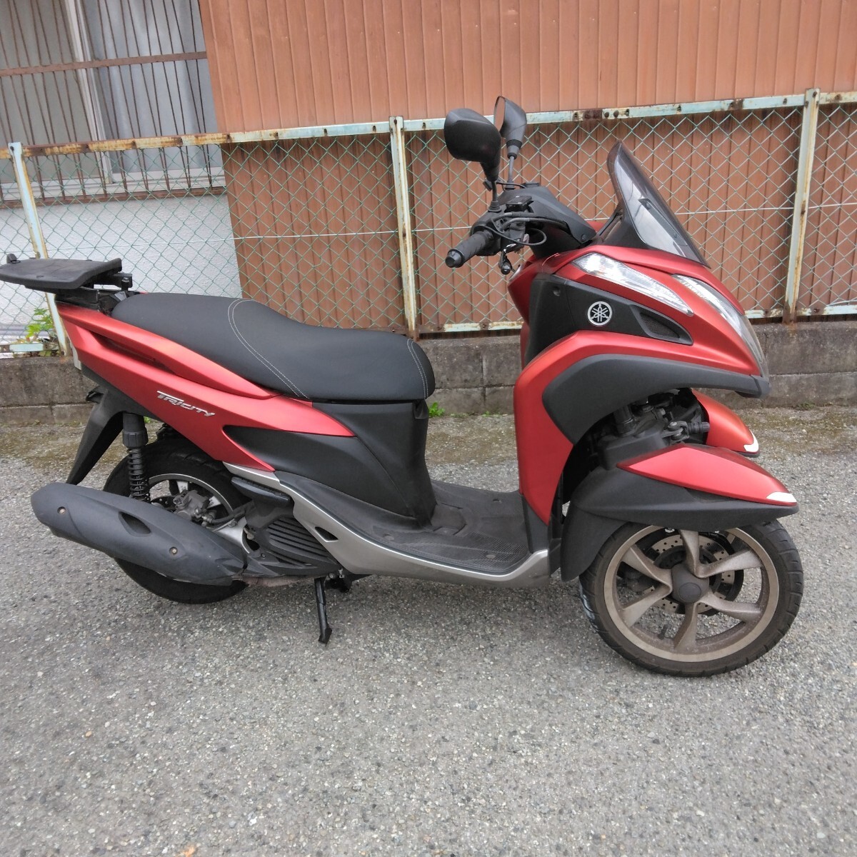 トリシティ125㏄ 普通免許仕様 SEC1J ブルーコアABS付 名義変更乗車 2025年最新】ヤマハ トリシティが普通二輪免許で楽しめる！126cc