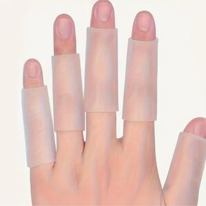 5個パック シリコン指サポーター 指用クッションパッド 再利用可能 伸縮性 快適なフィット感 スポーツ ガーデニング 調節可能 5個